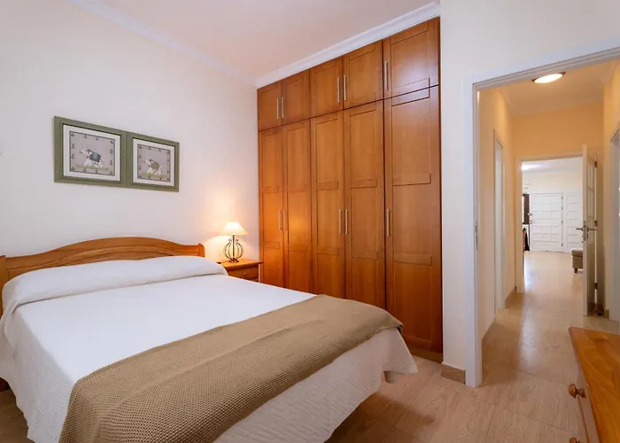 Acaymo Sunset Appartement *