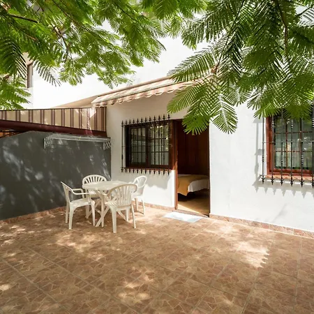 Acaymo Sunset Candelaria